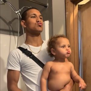 Meet your Posher, Jonathan